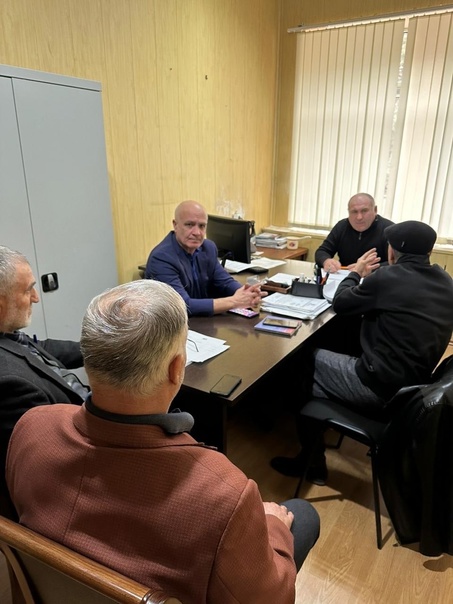 Вопросы состояния сбора налогов и выполнения плановых заданий обсудили в администрации Тляратинского района